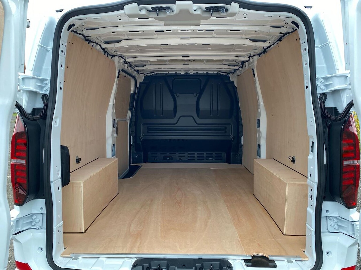 Used Volkswagen Transporter 2025 for sale - 76536657: Photo 9