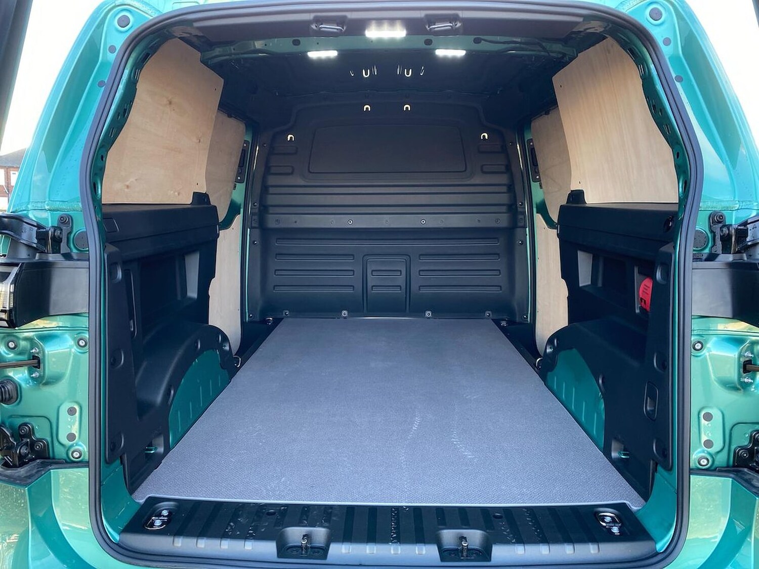 Used Volkswagen ID.Buzz 2025 for sale - 77487879: Photo 17