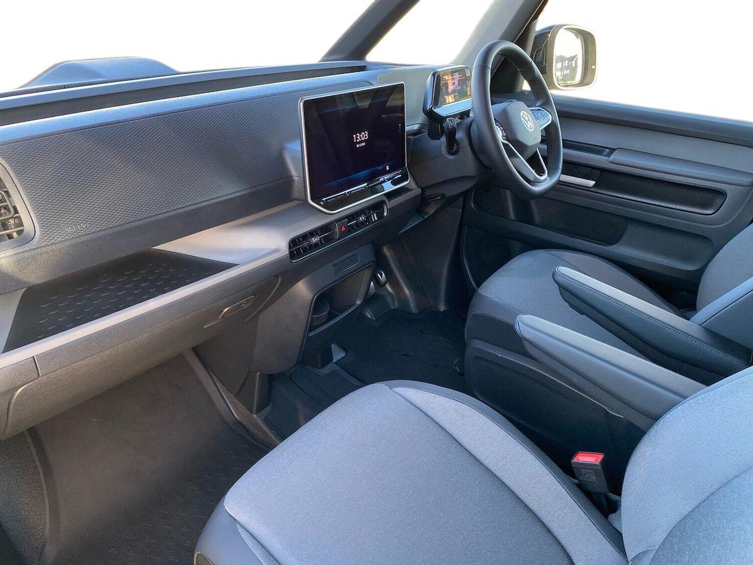 Used Volkswagen ID.Buzz 2025 for sale - 77487879: Photo 7