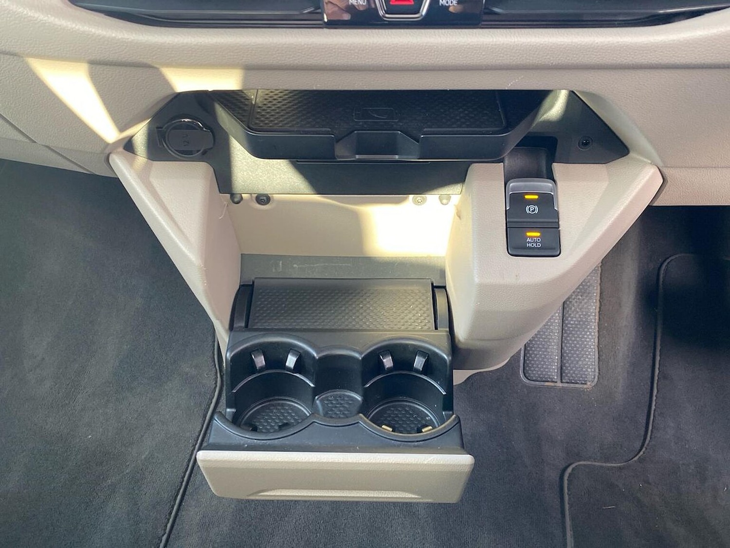 Used Volkswagen Multivan 2025 for sale - 76699517: Photo 30