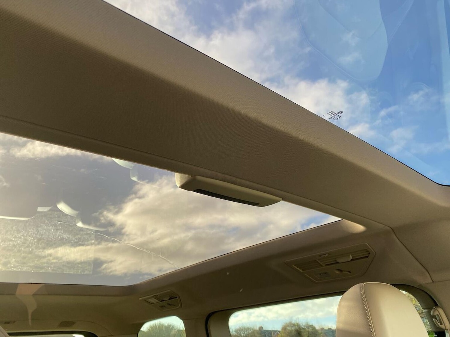 Used Volkswagen Multivan 2025 for sale - 76699517: Photo 38