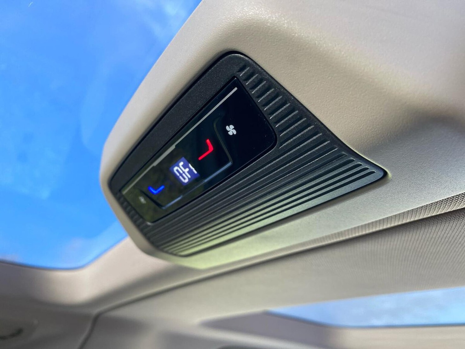 Used Volkswagen Multivan 2025 for sale - 76699517: Photo 39