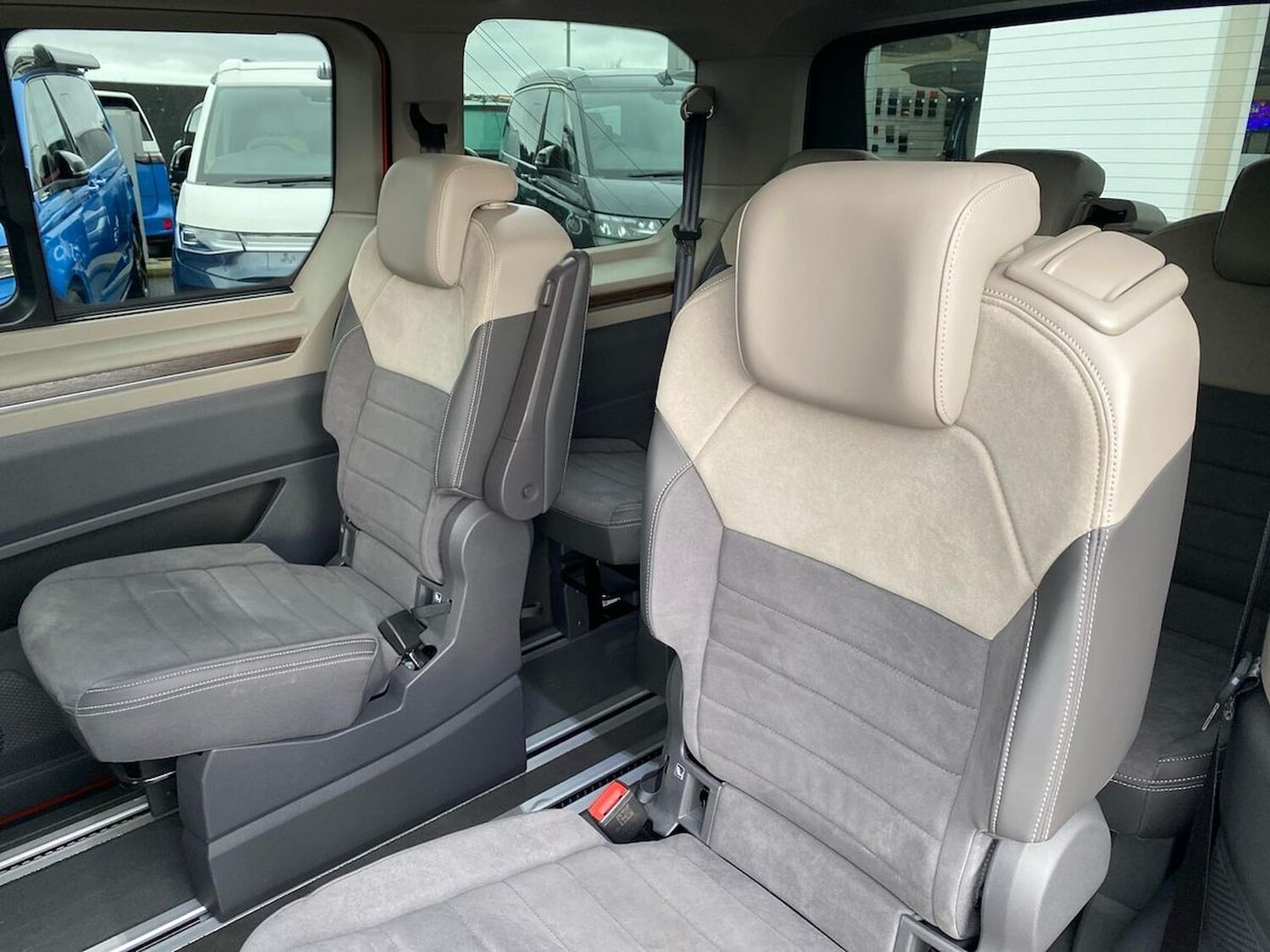 Used Volkswagen Multivan 2025 for sale - 78176539: Photo 18