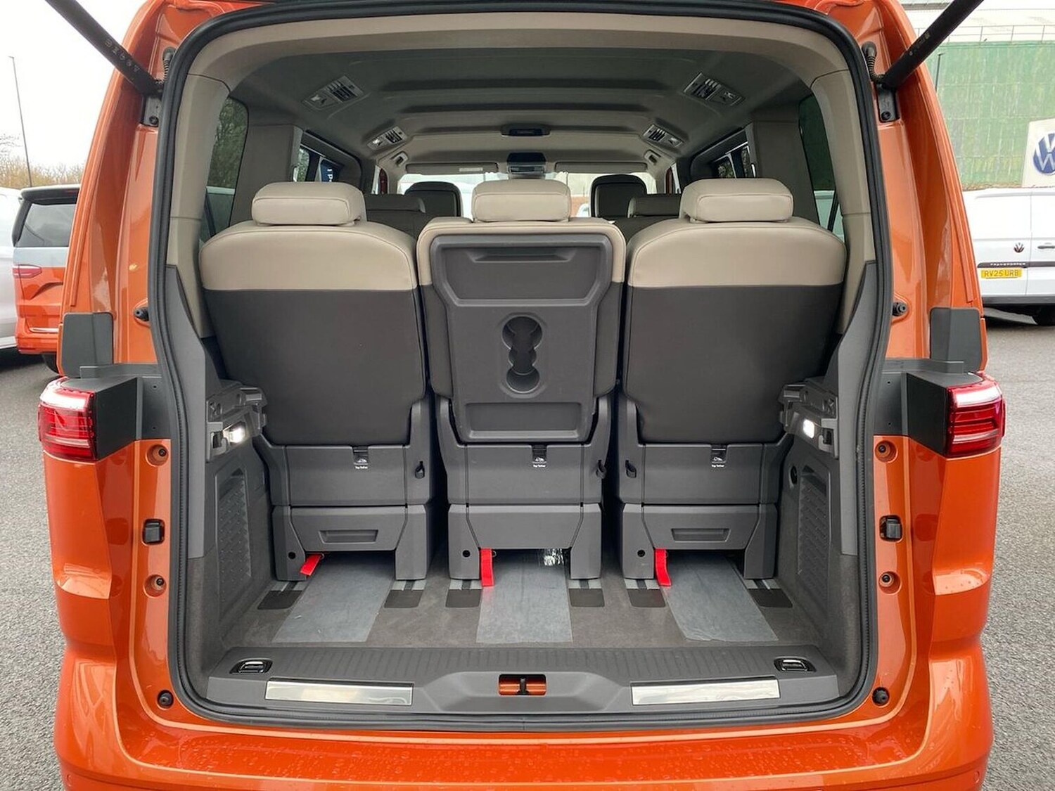 Used Volkswagen Multivan 2025 for sale - 78176539: Photo 19