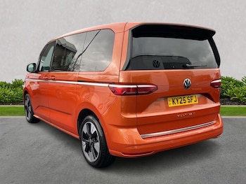 Used Volkswagen Multivan 2025 for sale - 78176539: Photo