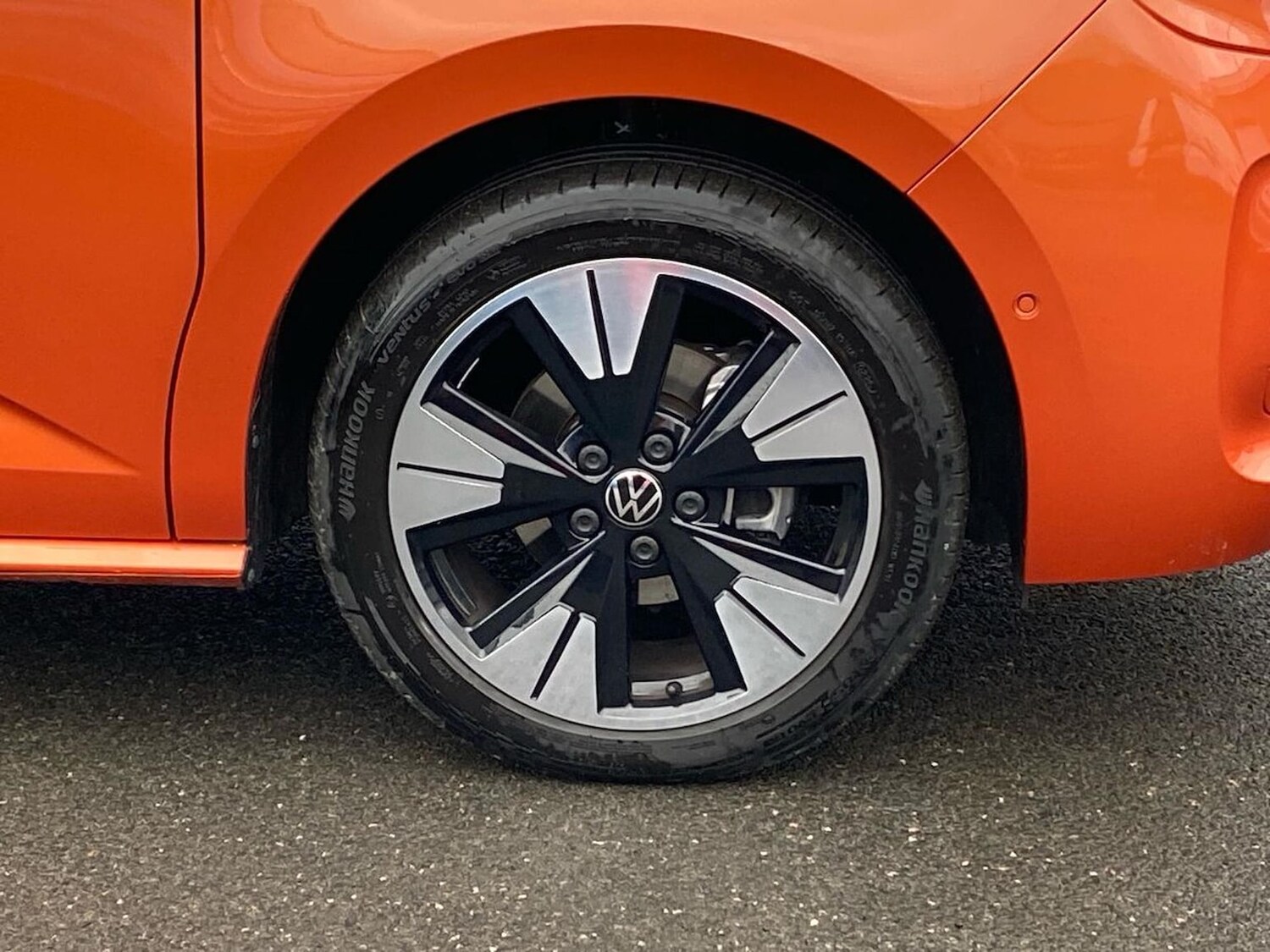 Used Volkswagen Multivan 2025 for sale - 78176539: Photo 8