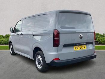Used Volkswagen Transporter 2025 for sale - 78620832: Photo