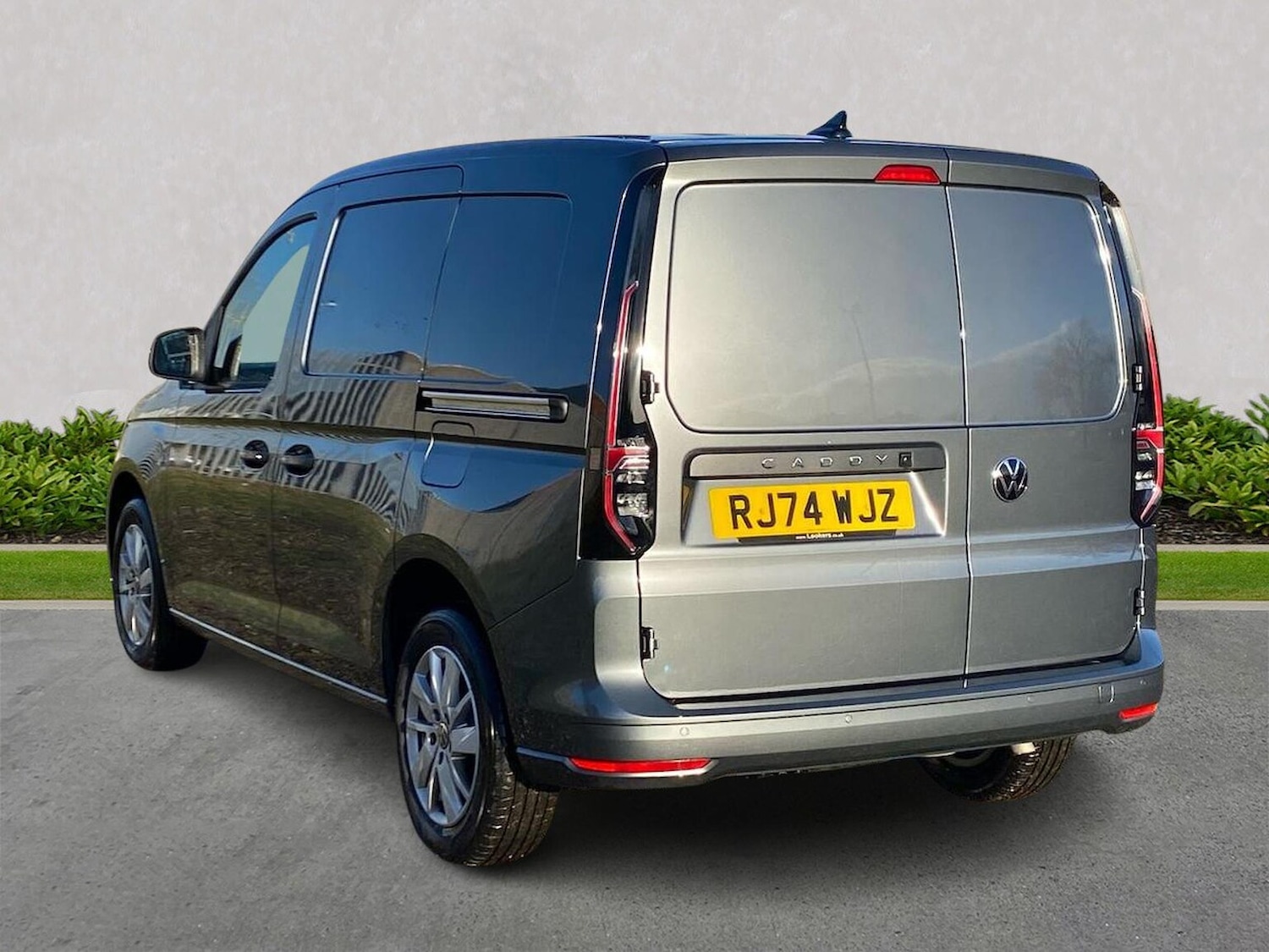 Used Volkswagen Caddy 2025 for sale - 76713195: Photo 2