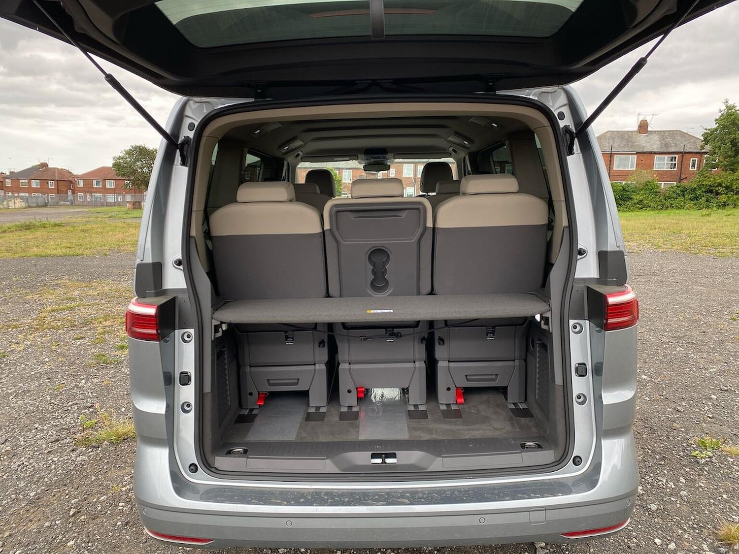 Used Volkswagen Multivan 2025 for sale - 76763399: Photo 9