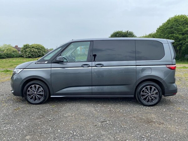 Used Volkswagen Multivan 2024 for sale - 75481840: Photo 21