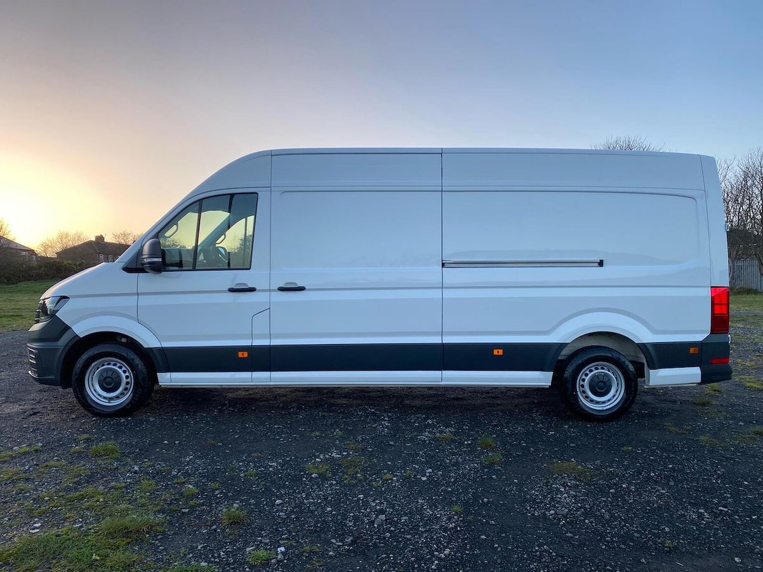 Used Volkswagen Crafter 2025 for sale - 76885058: Photo 2