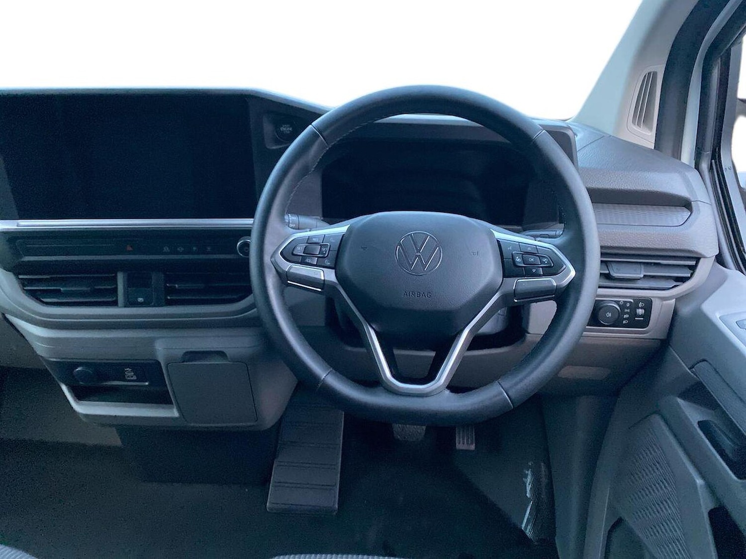 Used Volkswagen Transporter 2025 for sale - 77028139: Photo 10