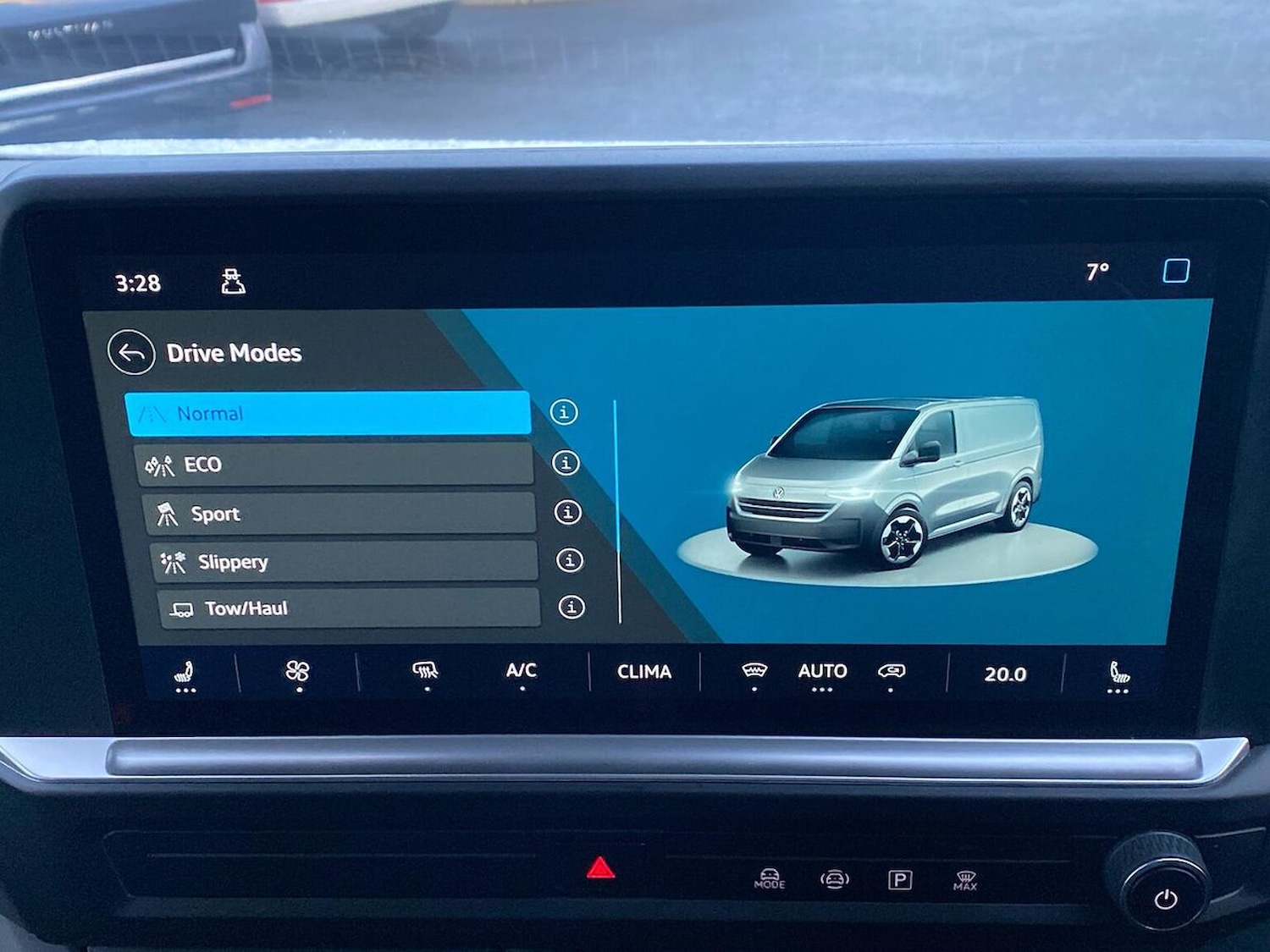 Used Volkswagen Transporter 2025 for sale - 77028139: Photo 30