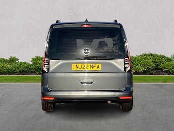 Used Volkswagen Caddy Maxi 2022 for sale - 76713200: Photo