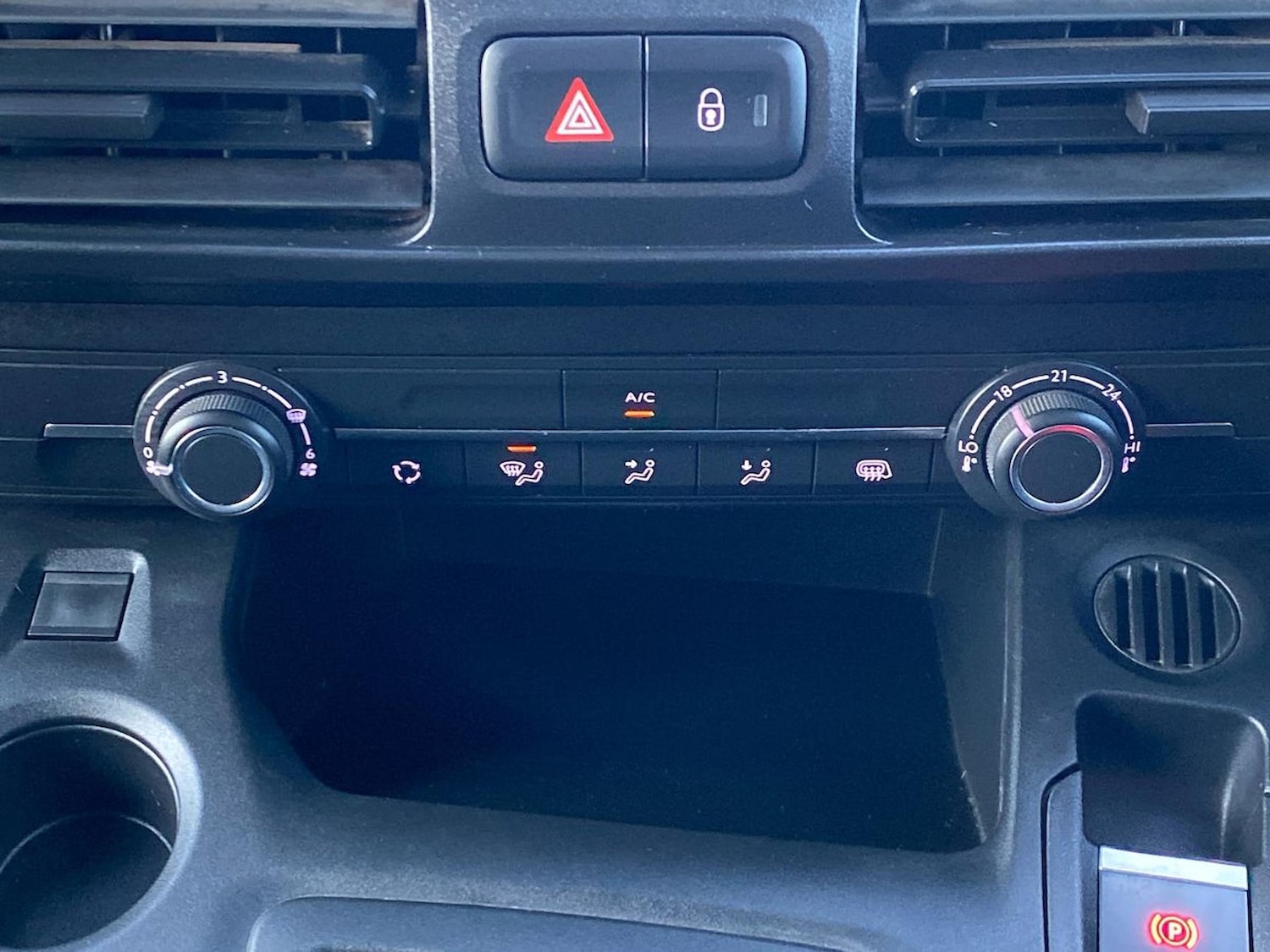 Used Citroen Berlingo 2022 for sale - 76770070: Photo 18