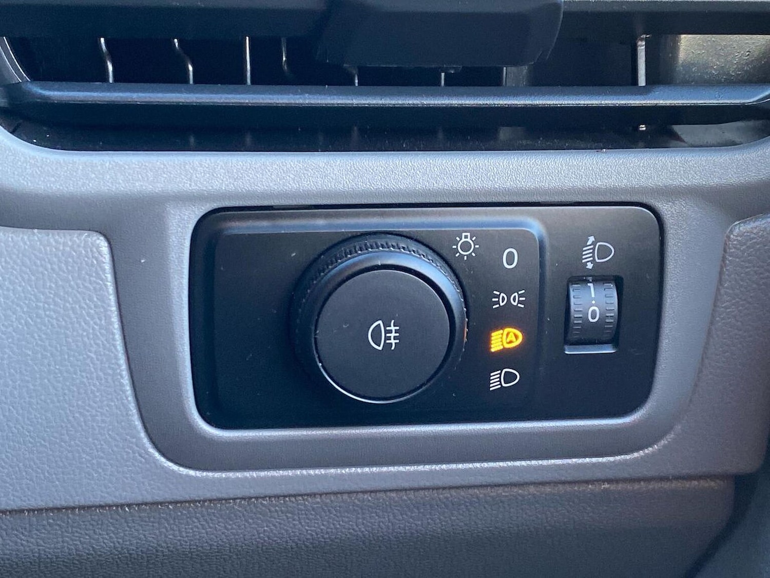 Used Volkswagen Transporter 2025 for sale - 76785241: Photo 32