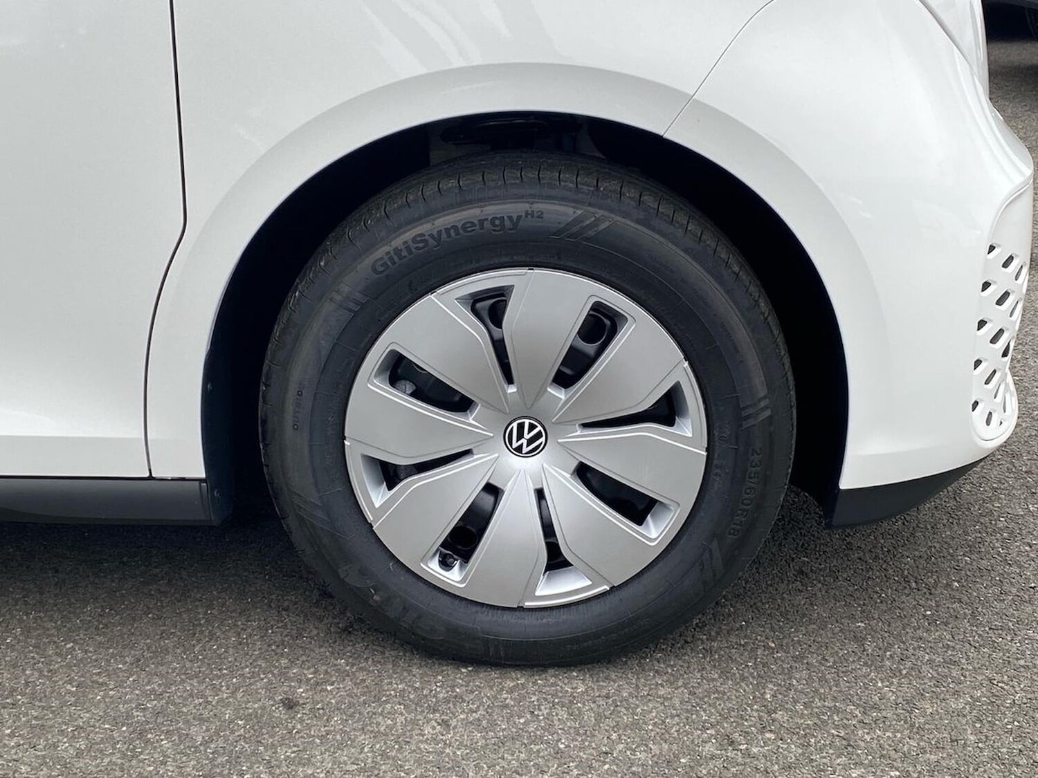 Used Volkswagen ID.Buzz 2026 for sale - 78194708: Photo 12