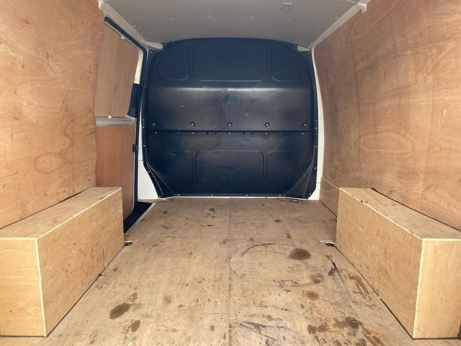 Used Volkswagen Transporter 2024 for sale - 75694792: Photo 18