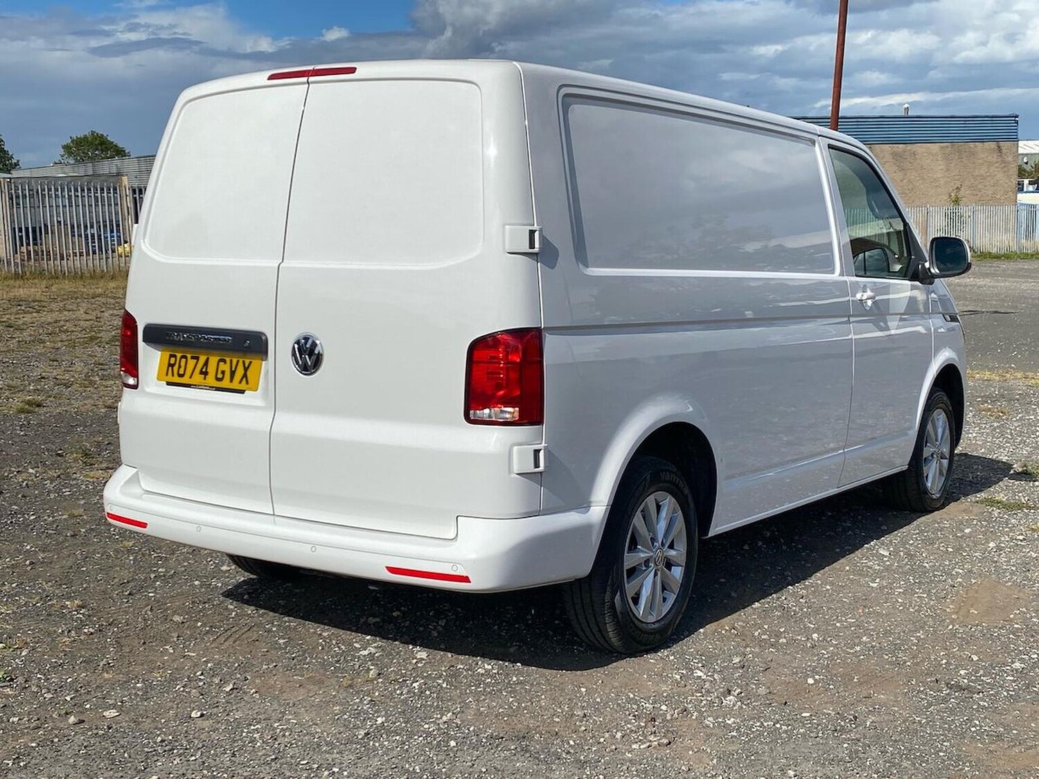 Used Volkswagen Transporter 2024 for sale - 75694792: Photo 19