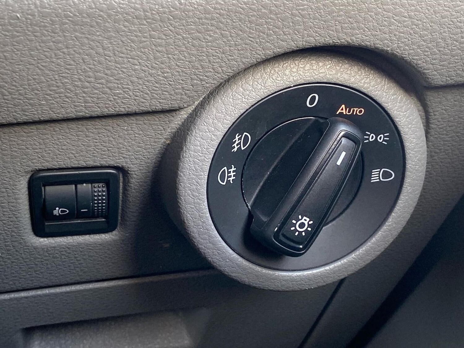 Used Volkswagen Transporter 2024 for sale - 75694792: Photo 30