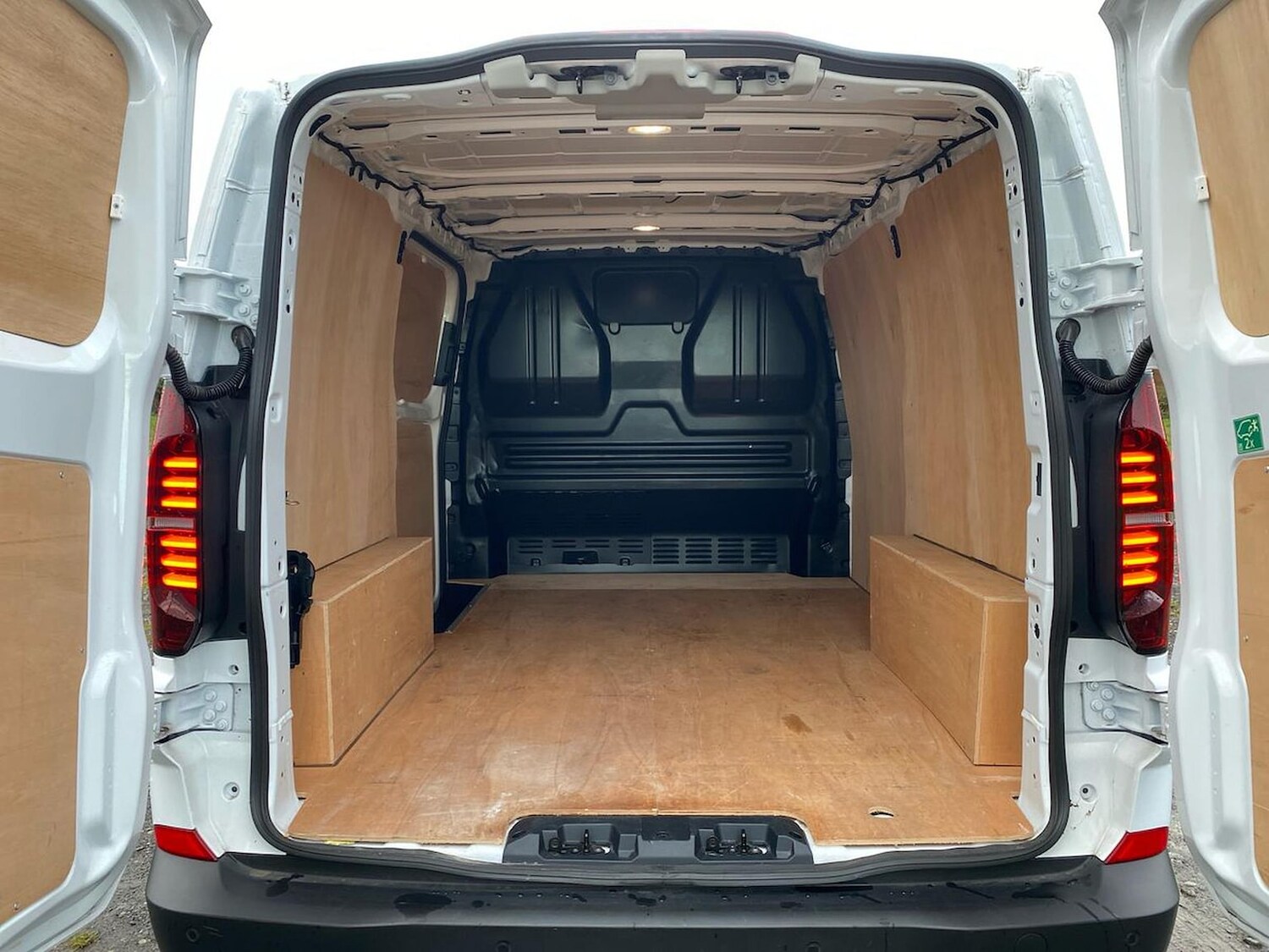 Used Volkswagen Transporter 2025 for sale - 77487794: Photo 17