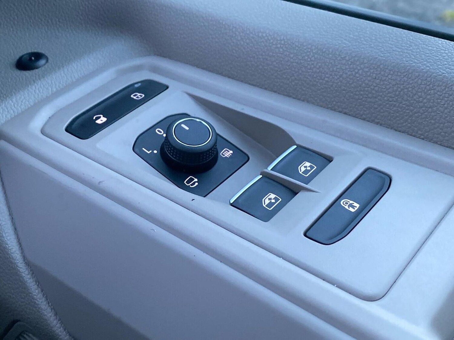 Used Volkswagen California 2025 for sale - 77487816: Photo 32