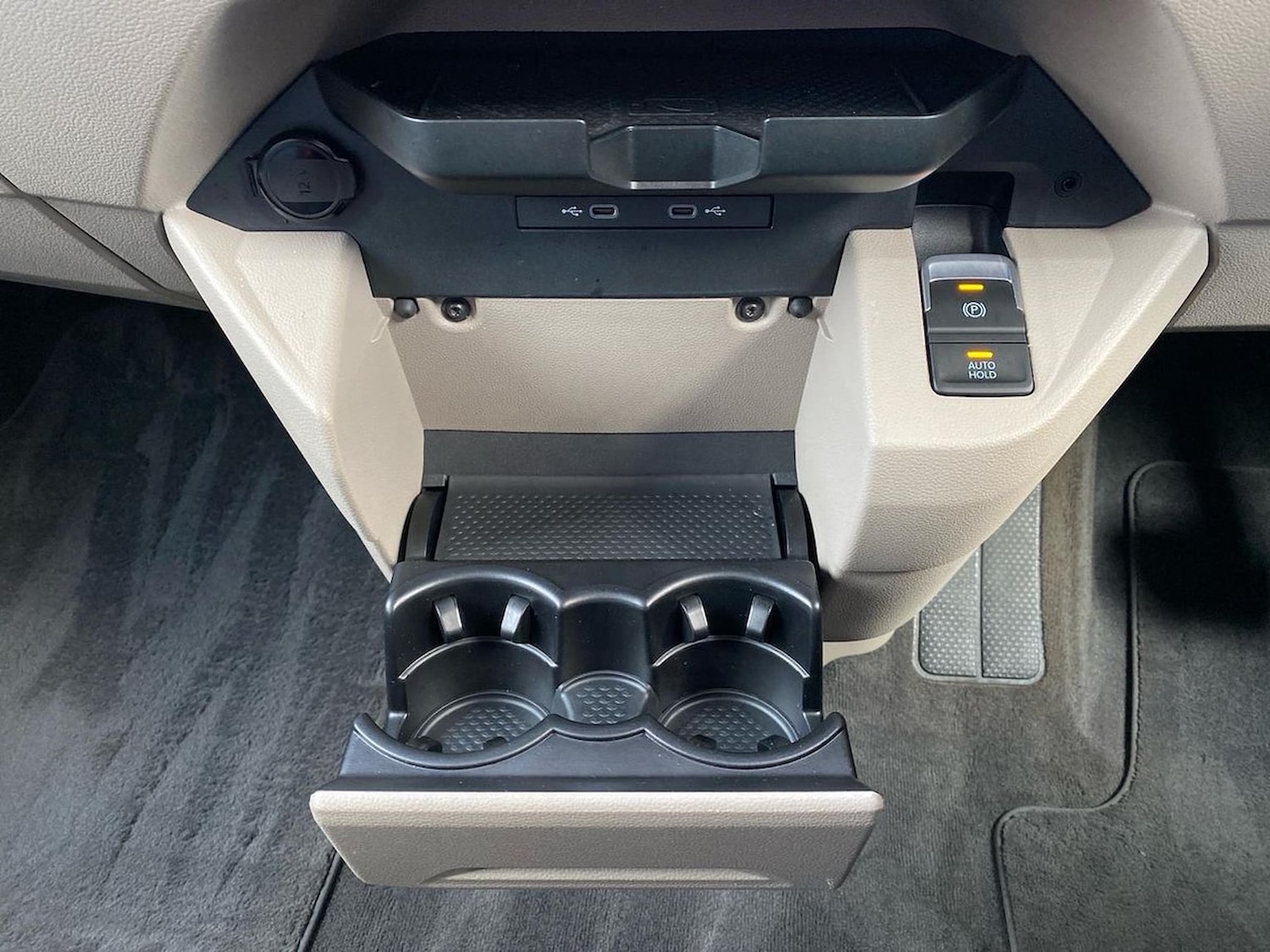 Used Volkswagen California 2025 for sale - 78191034: Photo 36