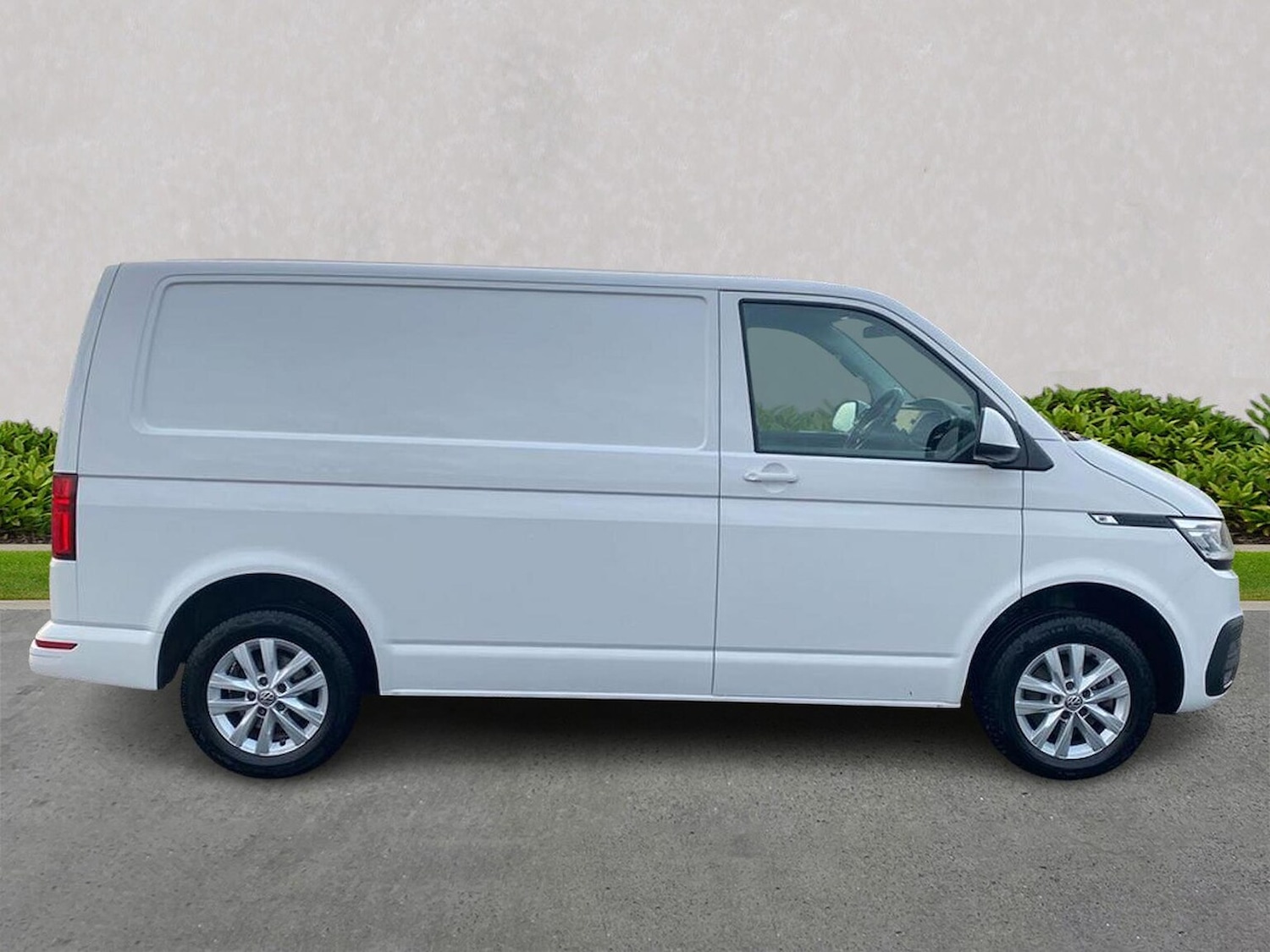 Used Volkswagen Transporter 2024 for sale - 76638886: Photo 3