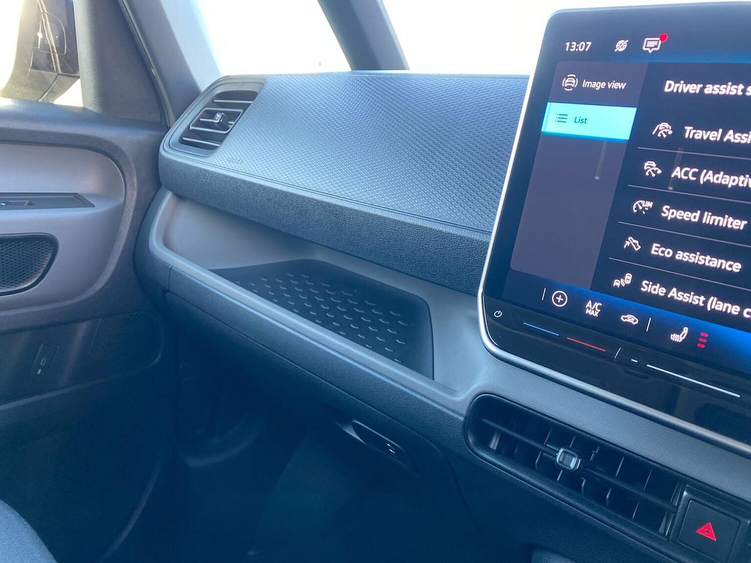 Used Volkswagen ID.Buzz 2025 for sale - 76785240: Photo 39