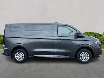 Used Volkswagen Transporter 2025 for sale - 78620829: Photo