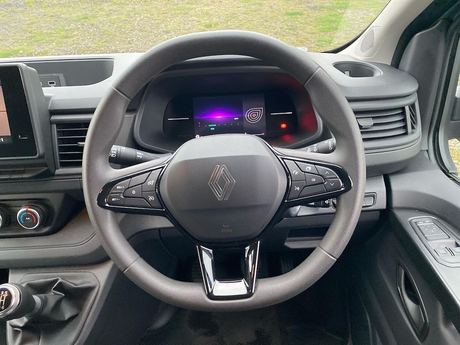 Used Renault Trafic 2025 for sale - 76531391: Photo 13