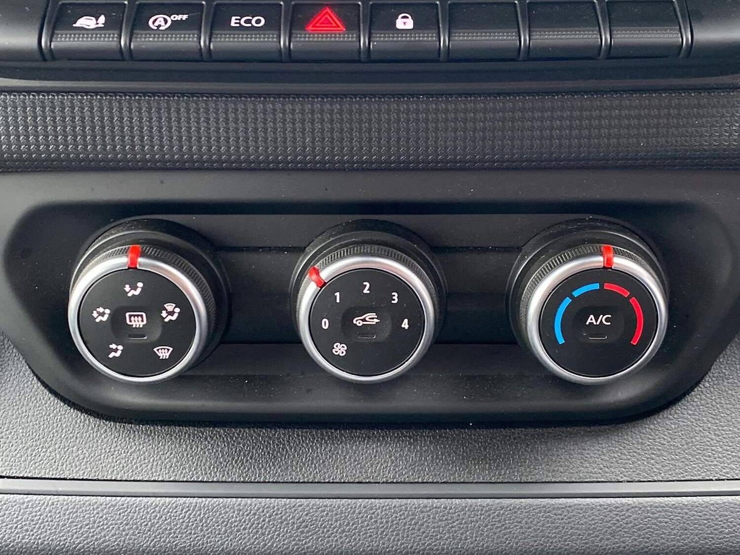 Used Renault Trafic 2025 for sale - 76531391: Photo 16