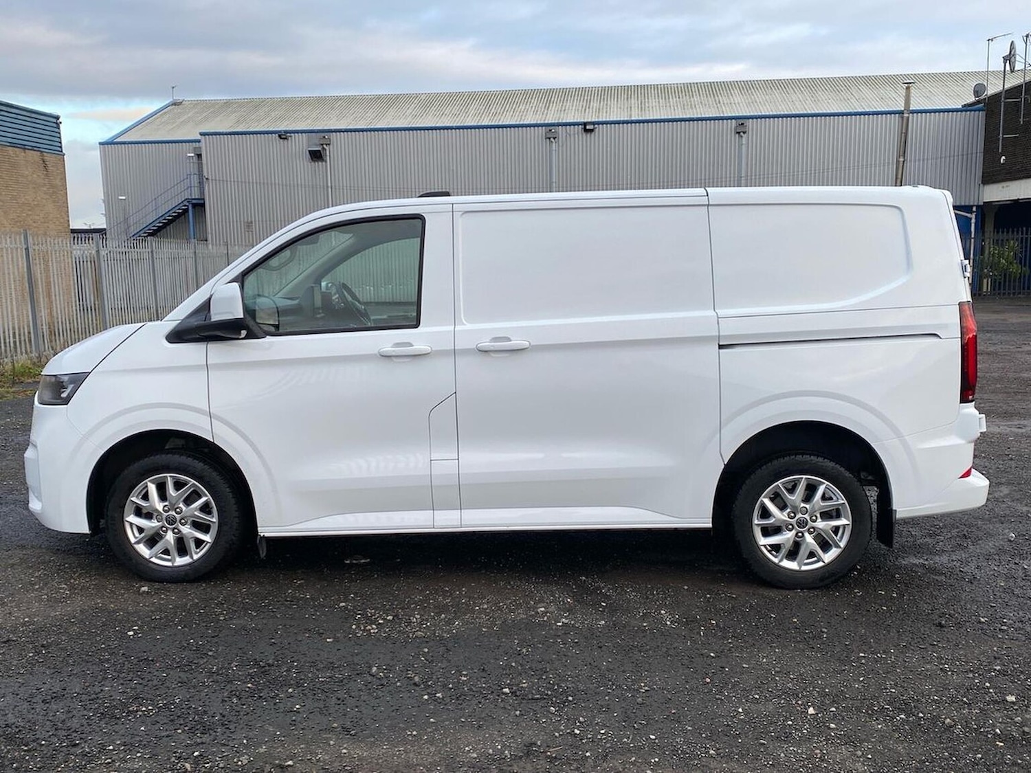 Used Volkswagen Transporter 2025 for sale - 77073248: Photo 9