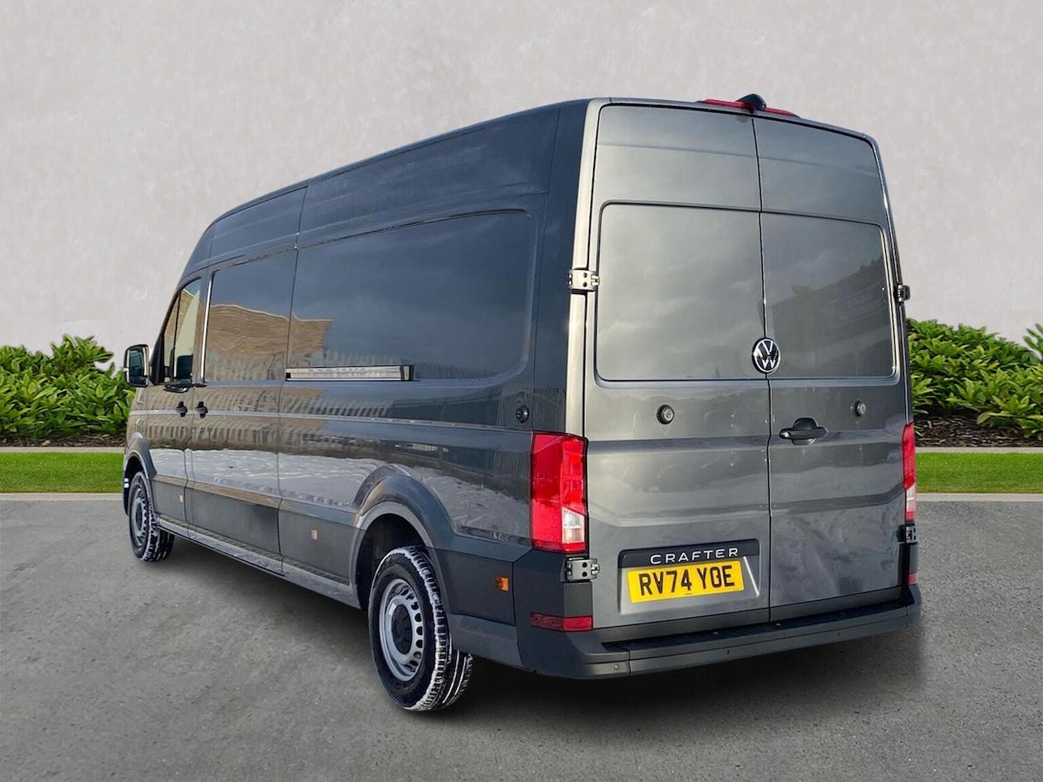 Used Volkswagen Crafter 2024 for sale - 77488051: Photo 2