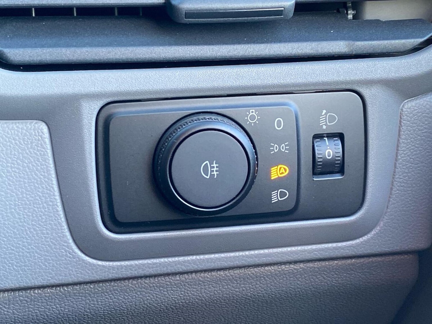 Used Volkswagen Transporter 2025 for sale - 76821704: Photo 30