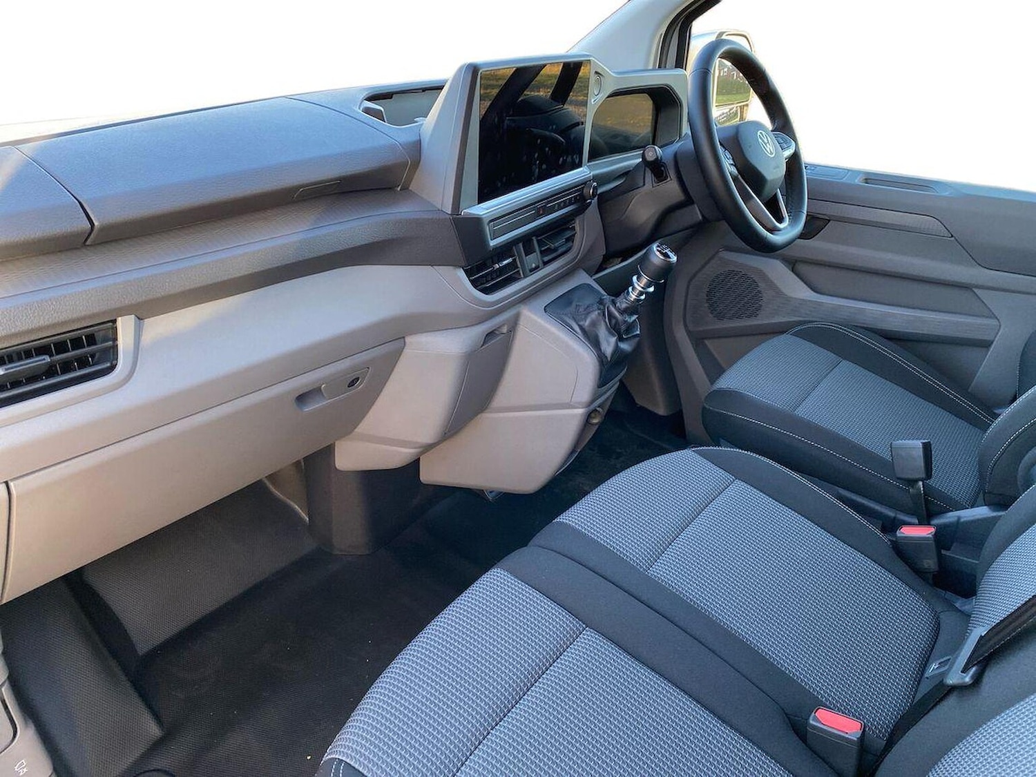 Used Volkswagen Transporter 2025 for sale - 76821704: Photo 7