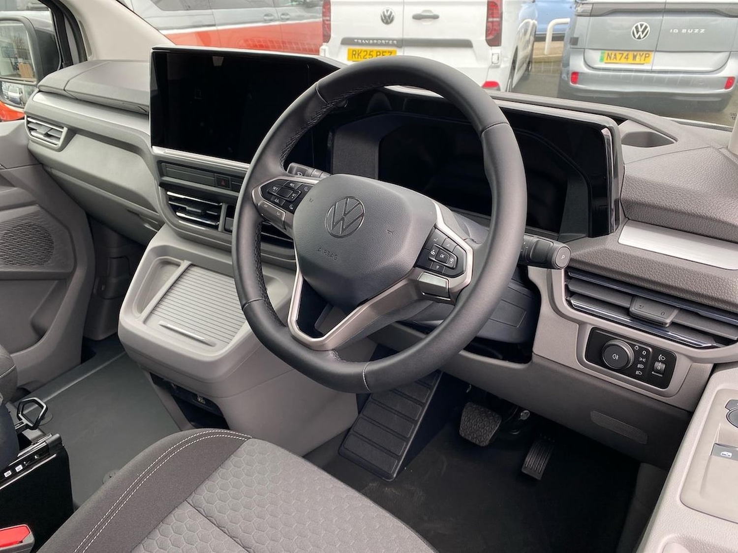 Used Volkswagen Transporter Shuttle 2026 for sale - 78191019: Photo 17