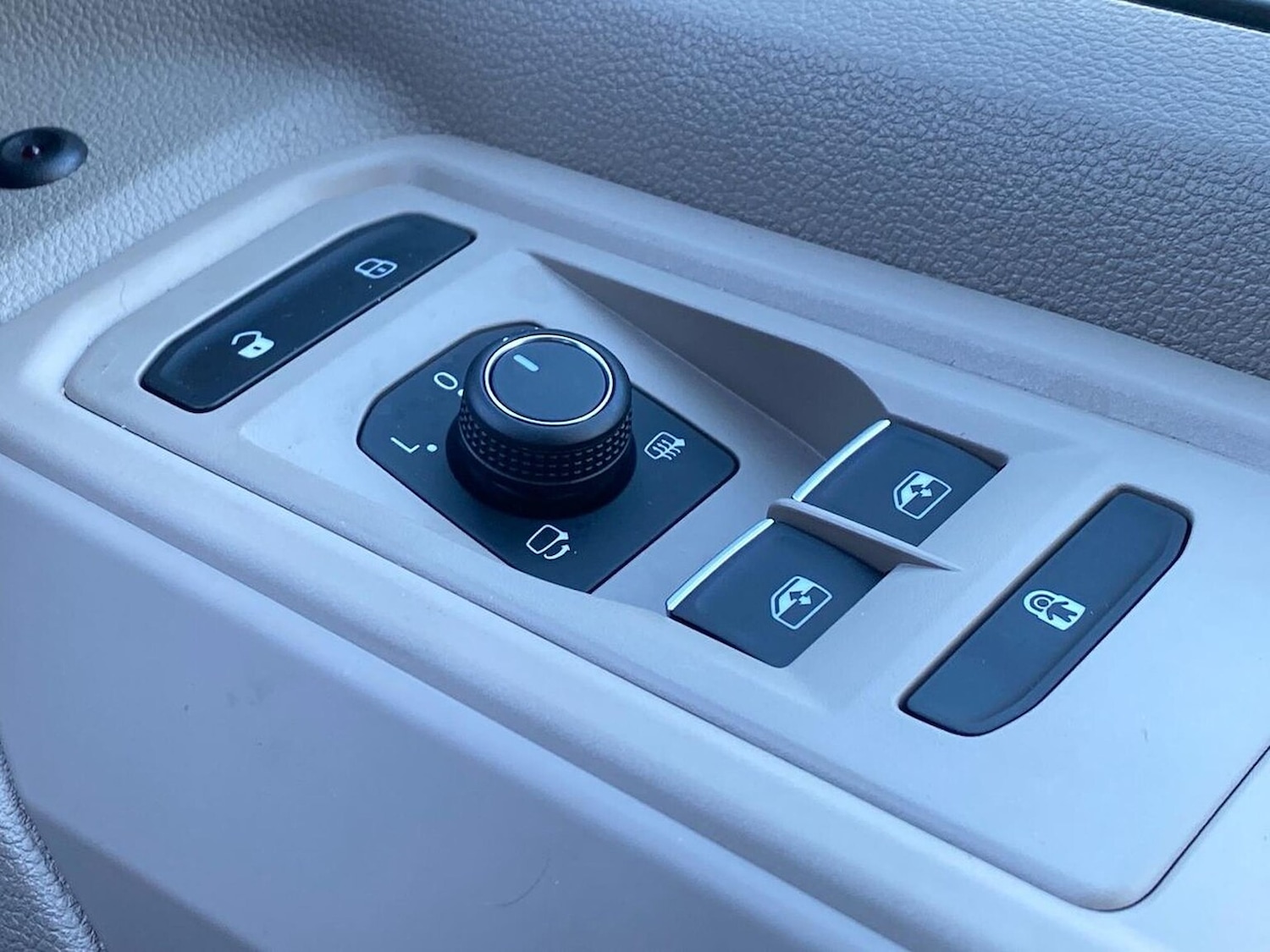 Used Volkswagen California 2025 for sale - 77488048: Photo 35