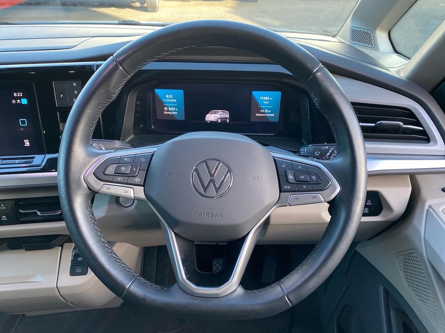 Used Volkswagen Multivan 2024 for sale - 78194711: Photo 11