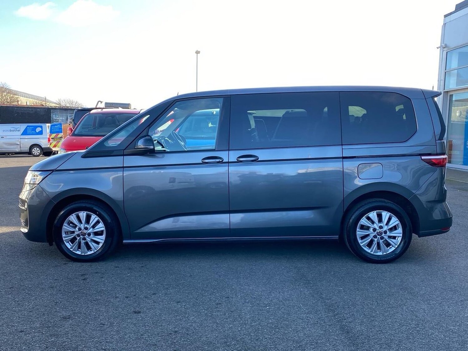 Used Volkswagen Multivan 2024 for sale - 78194711: Photo 21