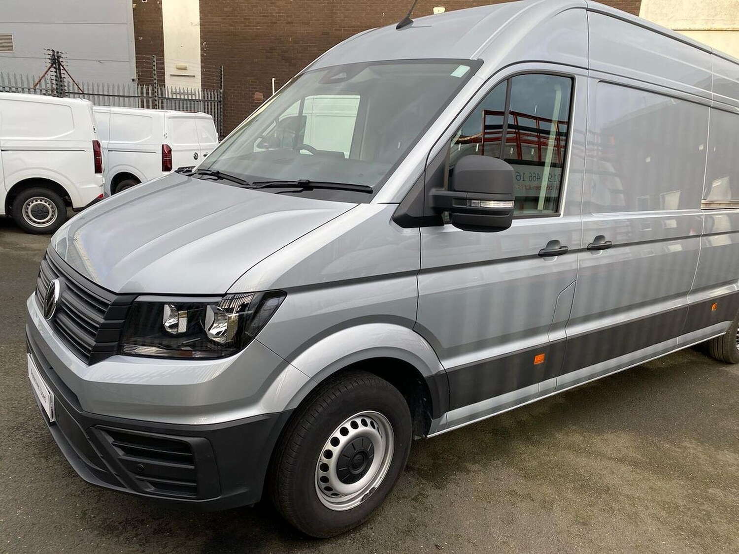Used Volkswagen Crafter 2024 for sale - 76455327: Photo 3