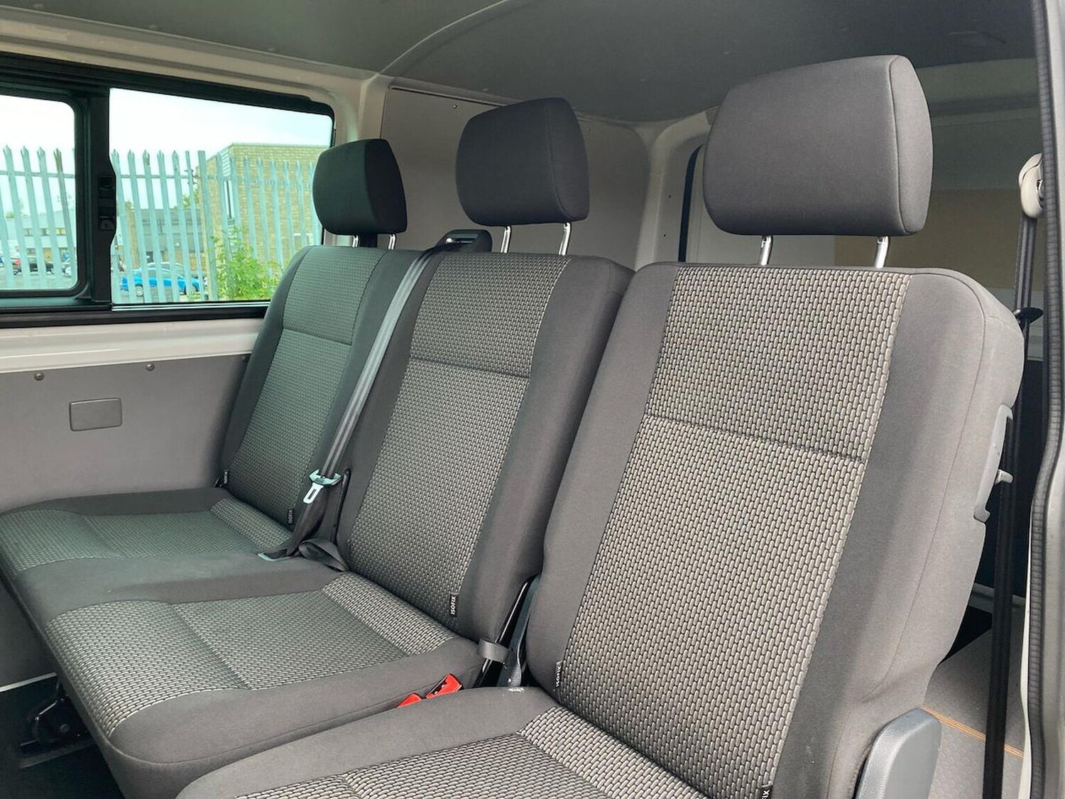 Used Volkswagen Transporter 2024 for sale - 76264412: Photo 16