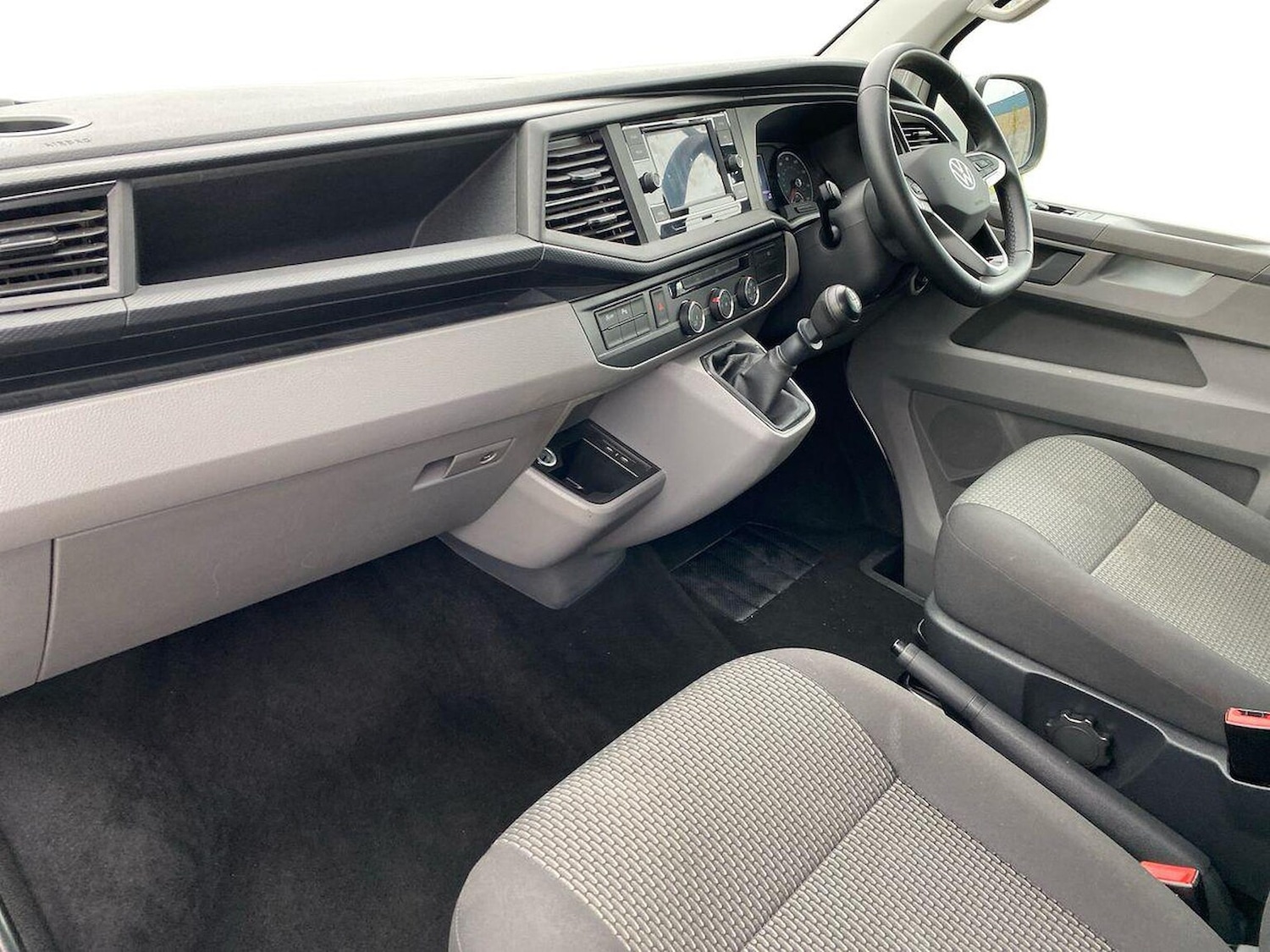 Used Volkswagen Transporter 2024 for sale - 76264412: Photo 7