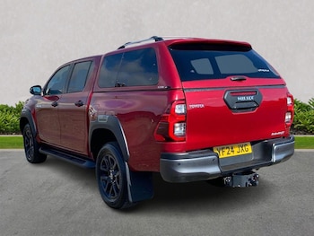 Used Toyota Hilux 2024 for sale - 75481896: Photo