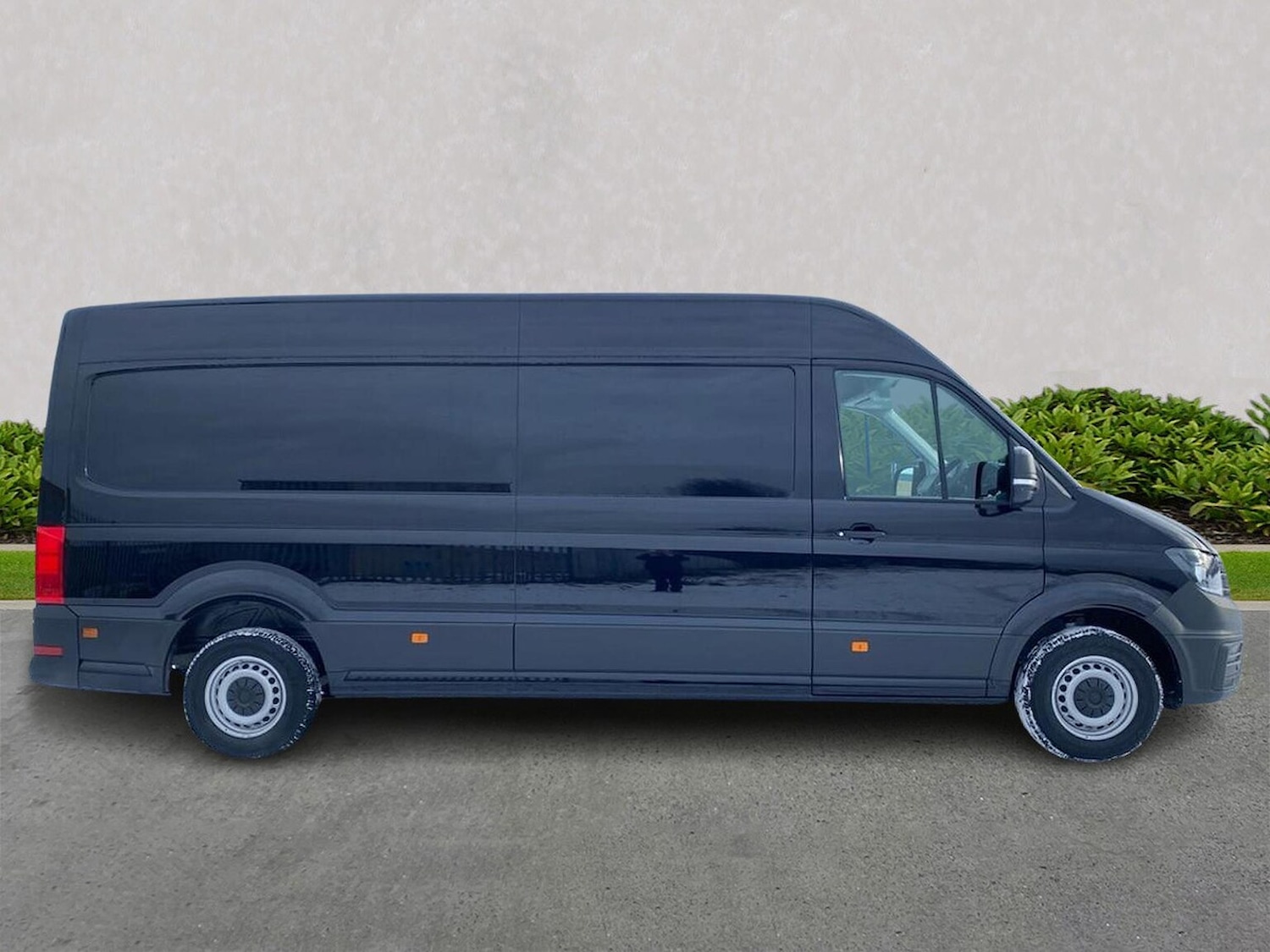 Used Volkswagen Crafter 2025 for sale - 77488046: Photo 3