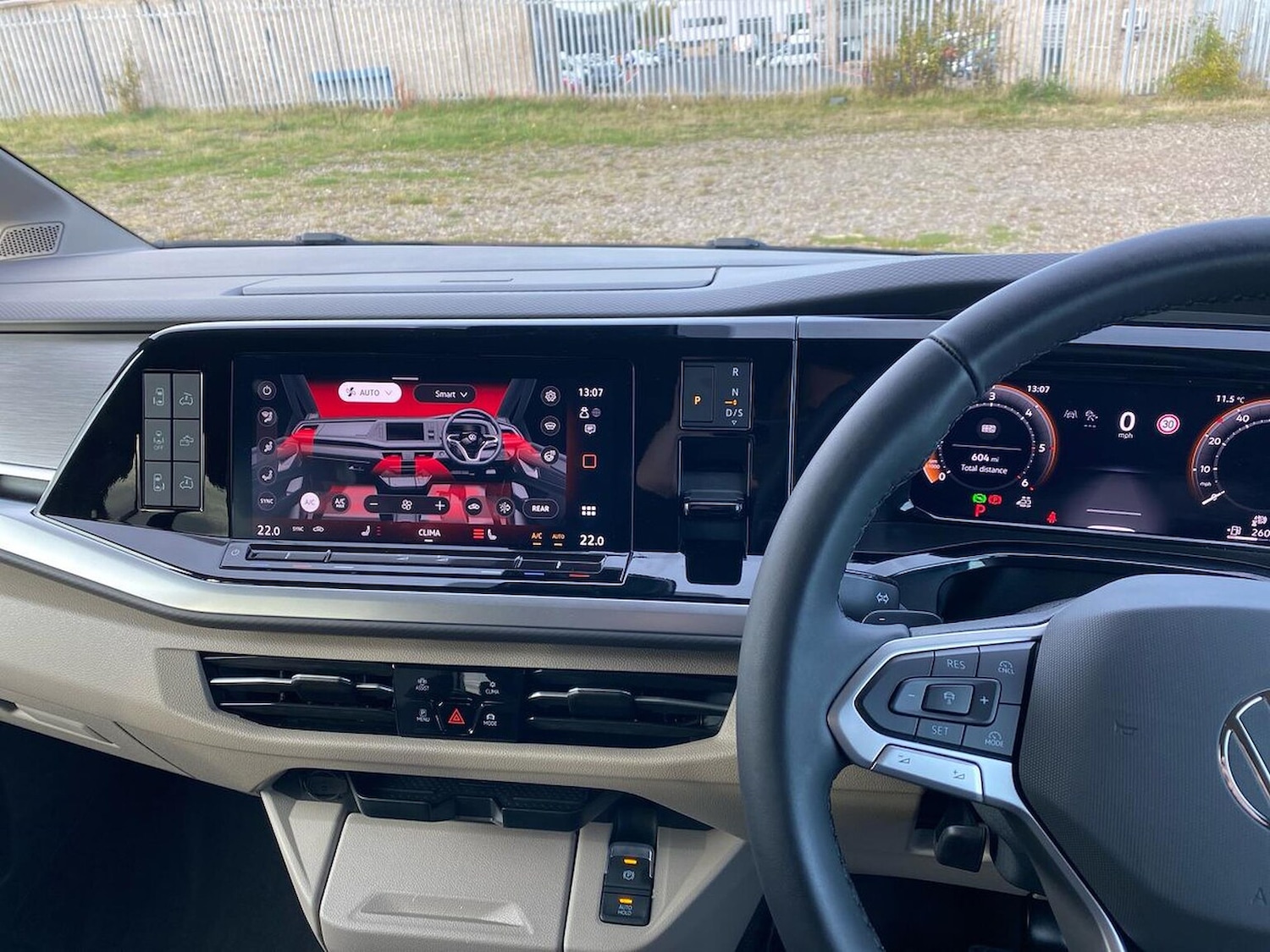 Used Volkswagen California 2025 for sale - 76418261: Photo 11