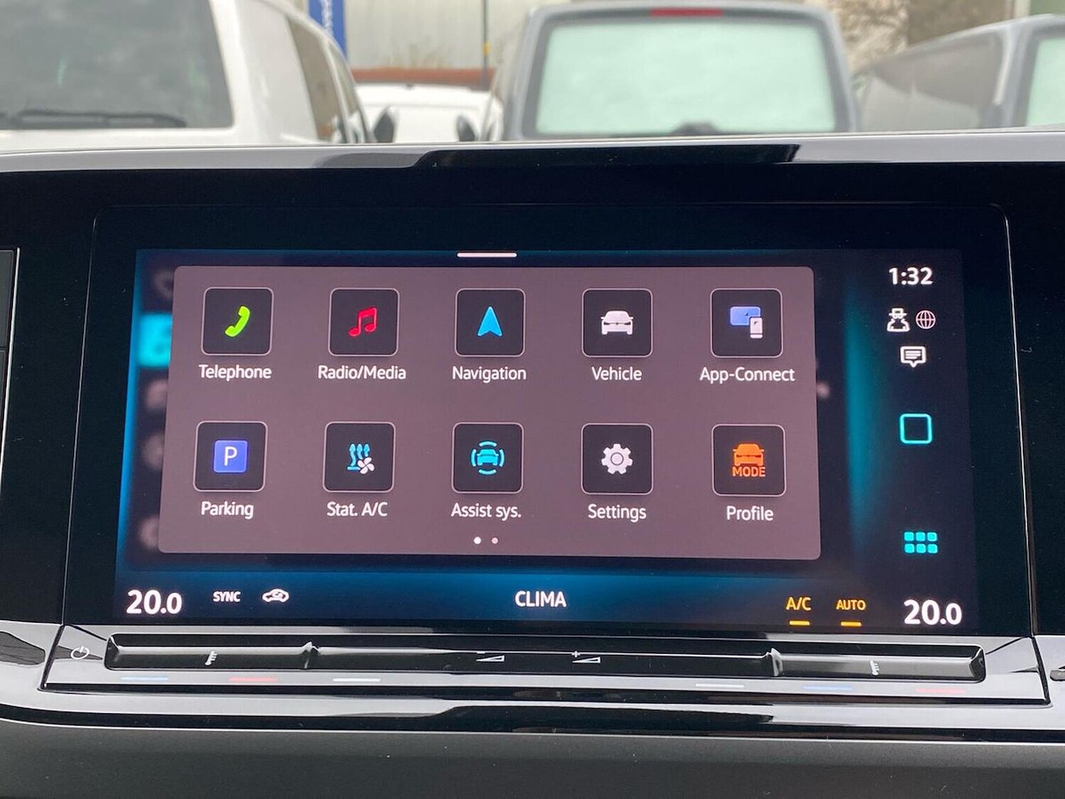 Used Volkswagen California 2025 for sale - 77487826: Photo 11