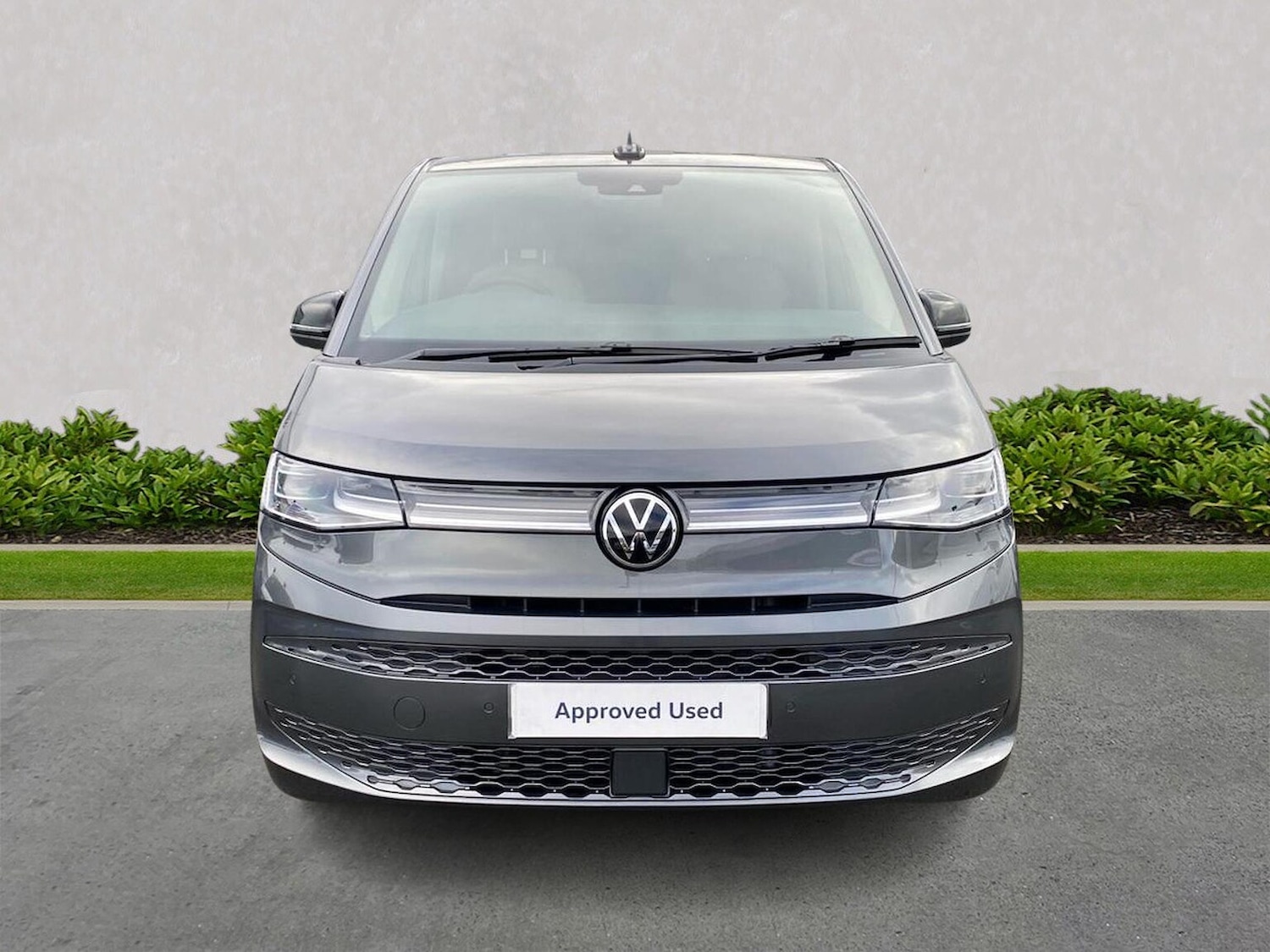 Used Volkswagen Multivan 2025 for sale - 77643841: Photo 5
