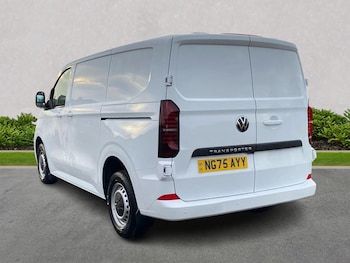 Used Volkswagen Transporter 2025 for sale - 76906327: Photo