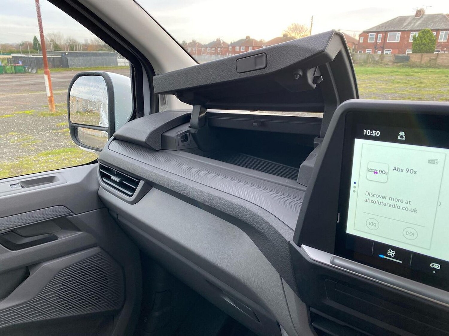 Used Volkswagen Transporter 2025 for sale - 76906327: Photo 38